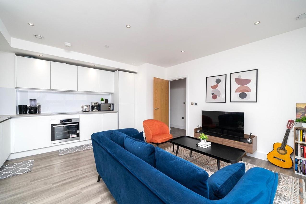 Deluxe Double Bed In Shared Apt Near Canary Wharf, City Airport & O2 Arena With Thames View Λονδίνο Εξωτερικό φωτογραφία